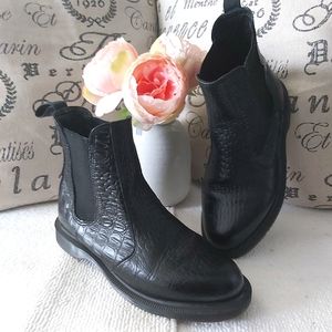 Women's Black Croc-Embossed Chelsea Boots